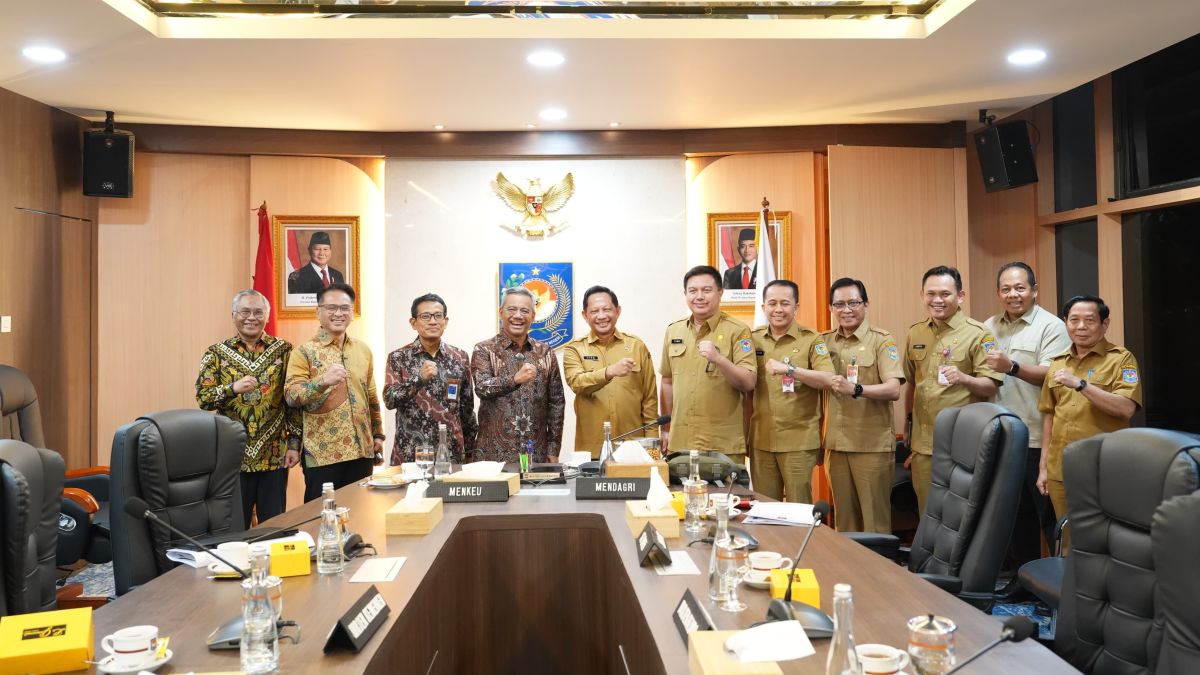 Mendagri & Menkeu Pastikan Ketersediaan Anggaran Rehab-Rekon Pascabencana Sumatera