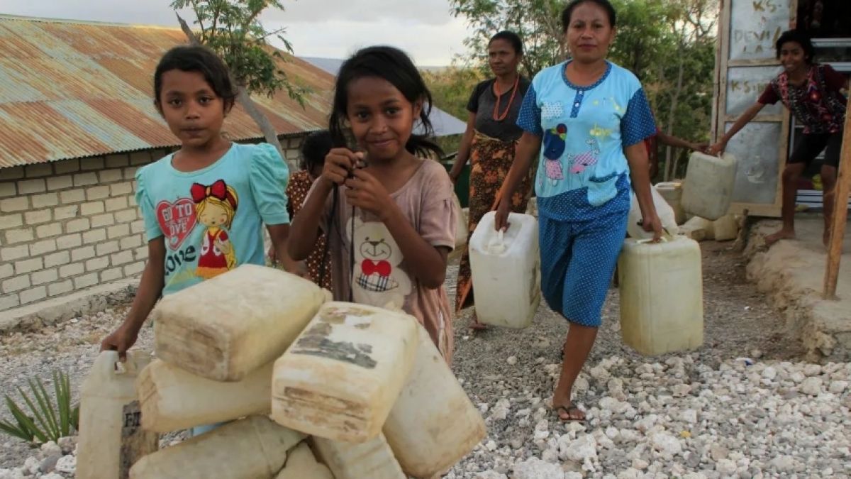 Studi: Krisis Air di Nusa Tenggara Barat Bebani Anak Perempuan