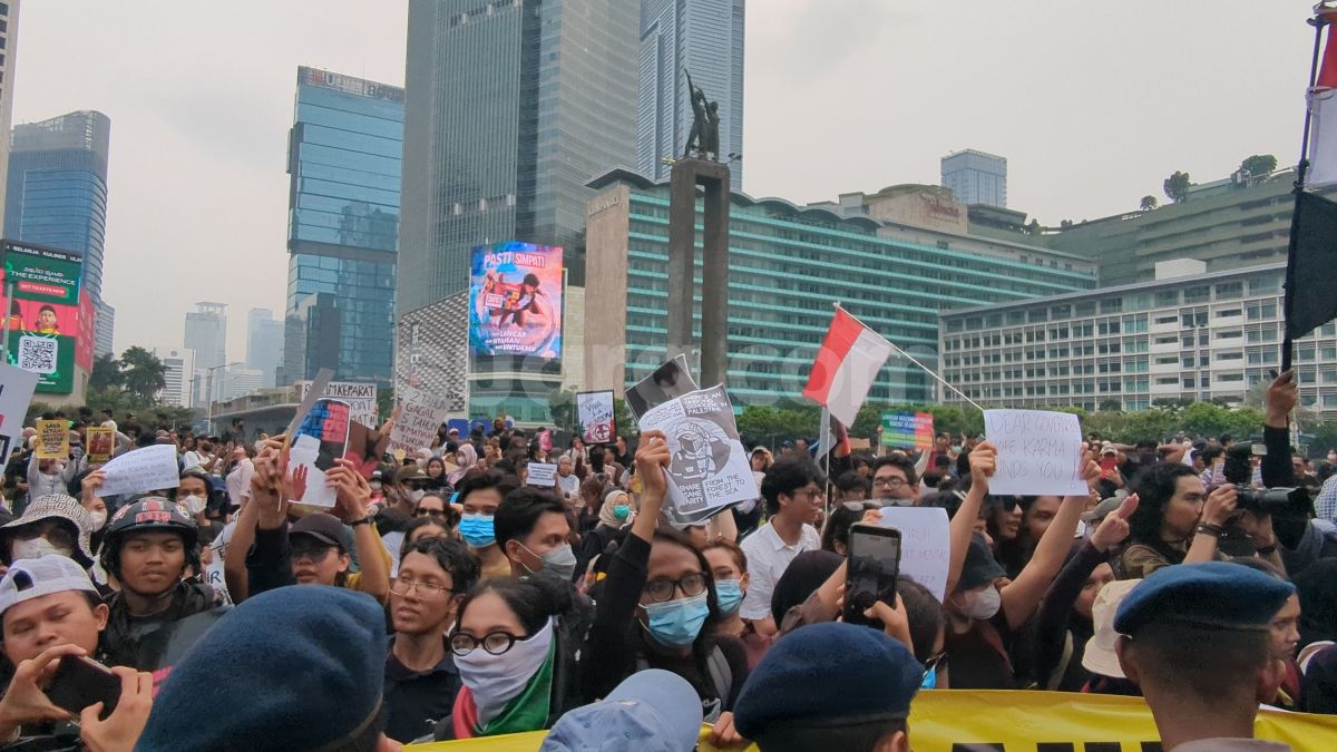 BEM UI Gelar Demo di Bundaran HI, KSP Minta Tak Anarkis dan Buka Pintu Dialog