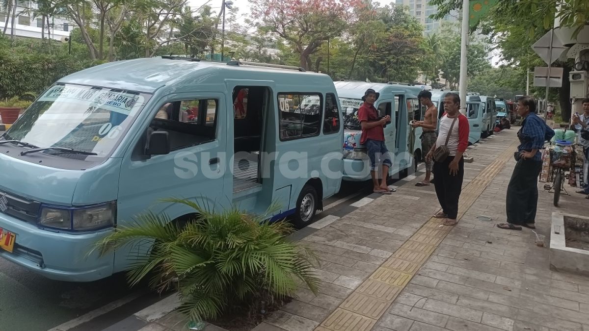 Sopir Angkot Kritik Prabowo: MBG Buang-buang Makanan, BPJS Bikin Warga Gagal Berobat!