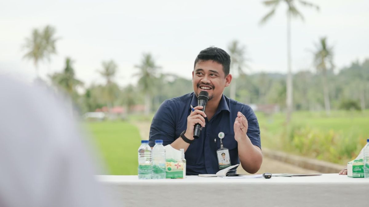 Tinjau Irigasi, Gubsu Bobby Serap Aspirasi dan Beri Solusi untuk Petani di Gunungsitoli Nias
