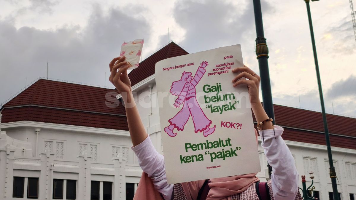Kritik Pajak Pembalut 11 Persen, Dosen UGM: Pajakilah Orang Kaya, Bukan Kebutuhan Dasar!