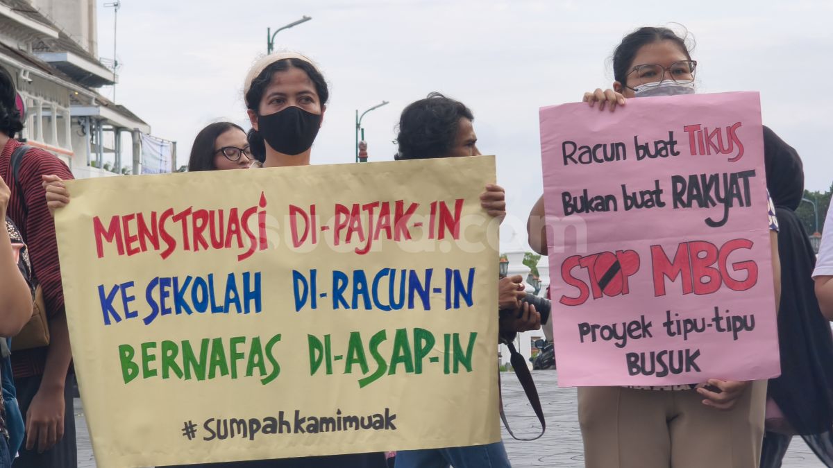 Pembalut Dikenai PPN 11 Persen, Bu Tejo 'Tilik' Kritik Keras Pemerintah: Ora Duwe Utek!