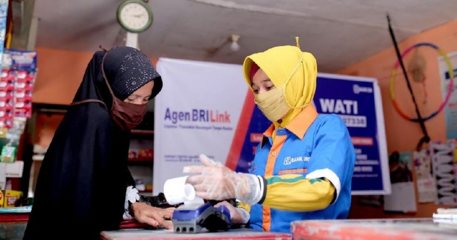 BRI dan PNM Berdayakan Perempuan Pamekasan Lewat AgenBriLink Mekaar