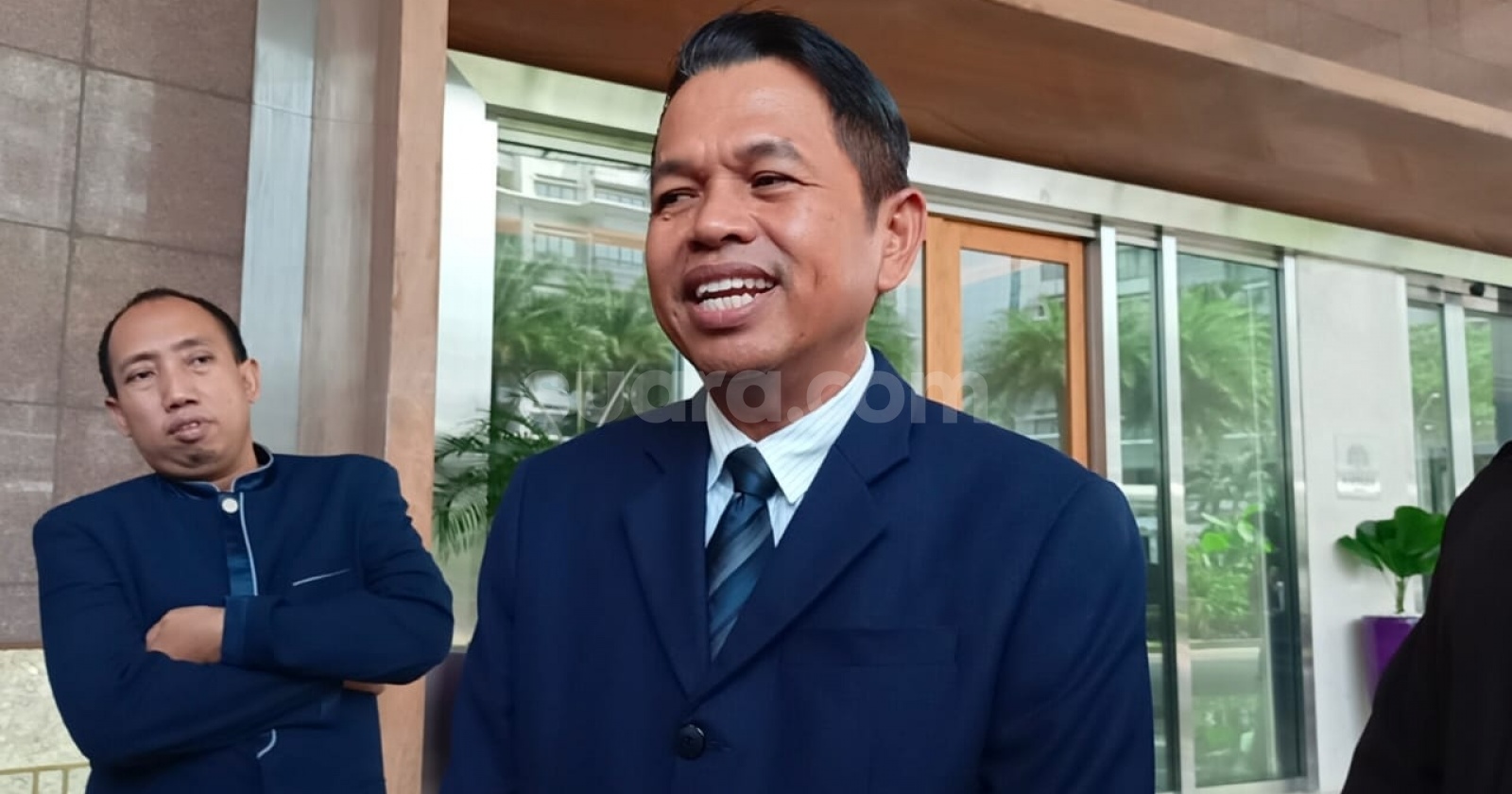 Keng dumba porno onlayn Telefonda suratga olingan haqiqiy rus porno