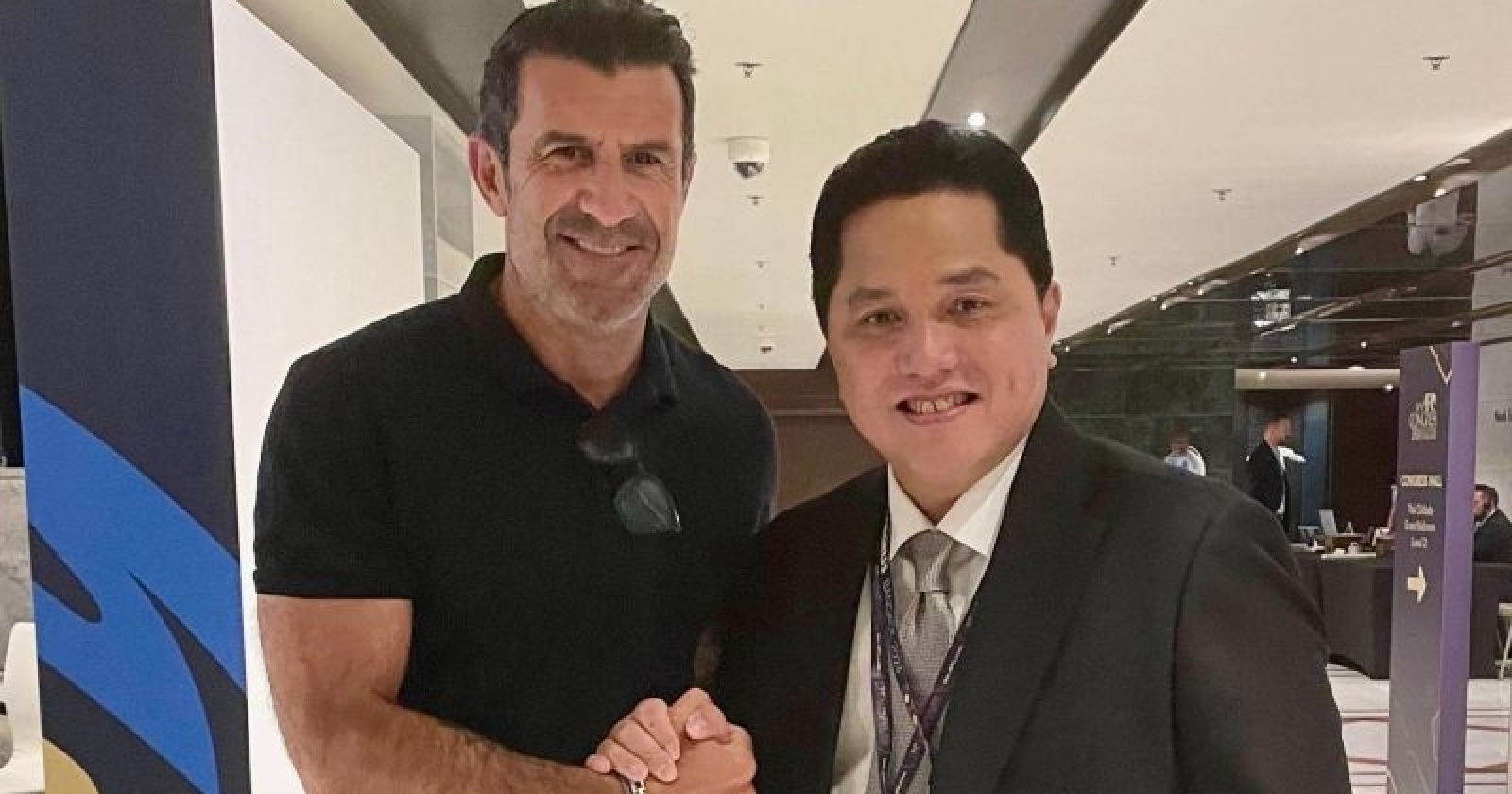 Luis Figo Desak Gianni Infantino Mundur, Wacana Jual Saham Piala Dunia Picu Kontroversi