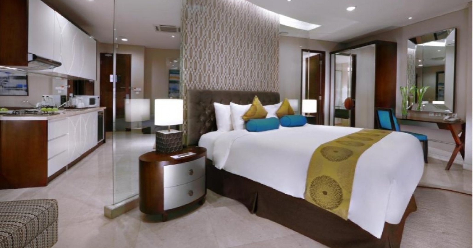 Diskon 10% Menginap di The Grove Suite By Grand Aston, Khusus Nasabah BRI