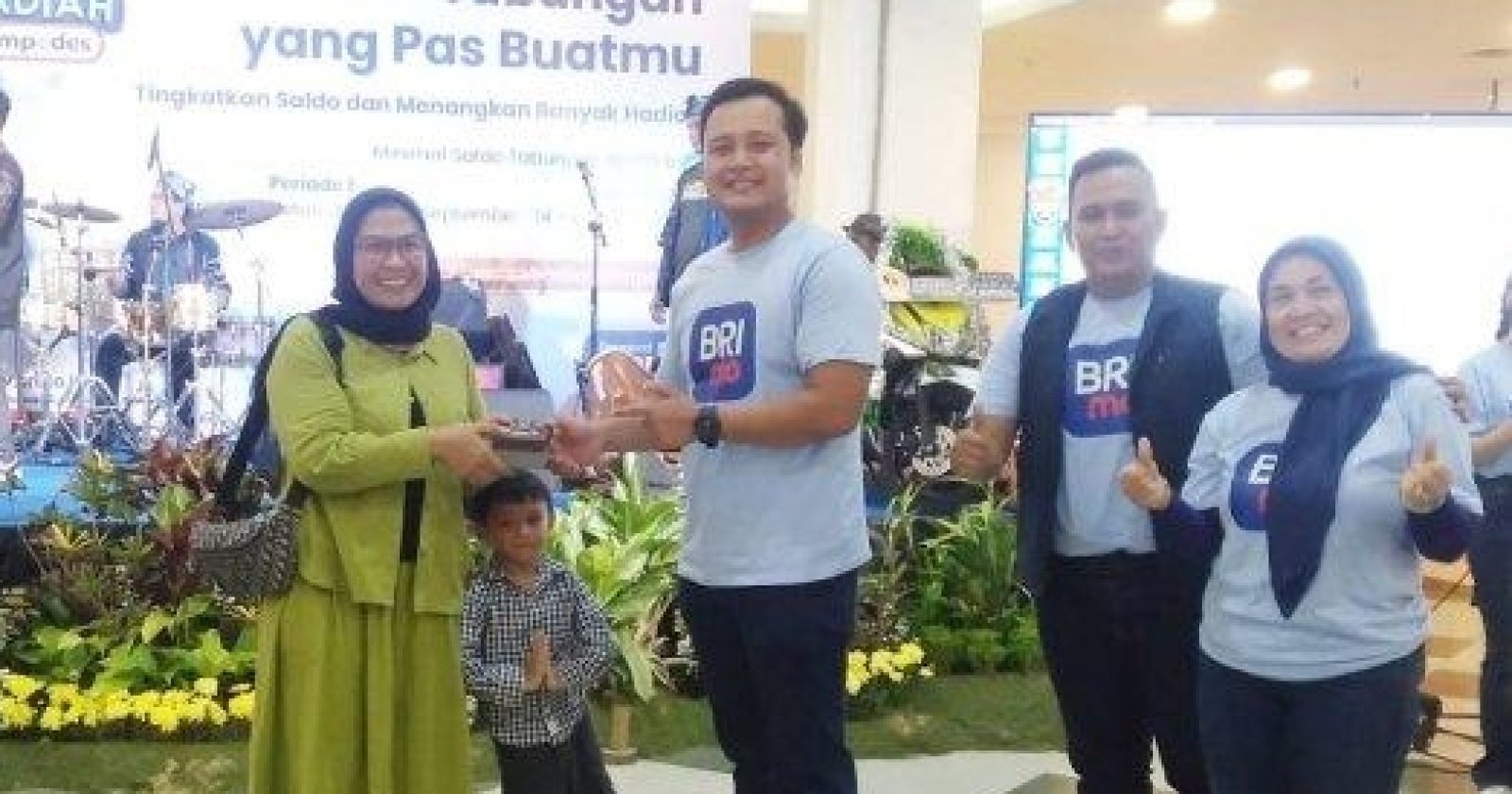 Simpedes BRI Bandung Hadirkan Kegembiraan dan Hadiah Istimewa untuk Para Nasabah!