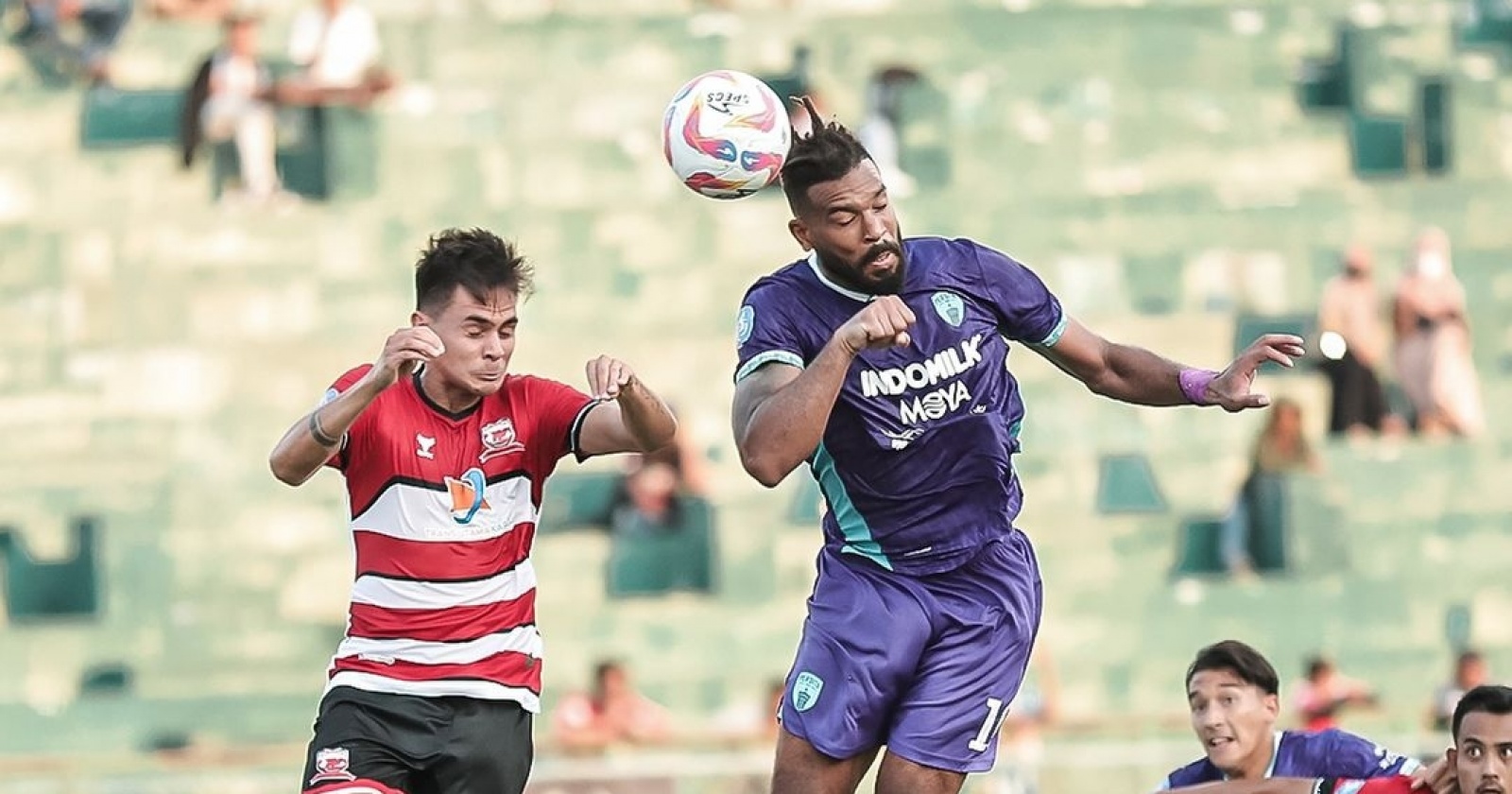 Buzilgan TV jinsiy aloqa video