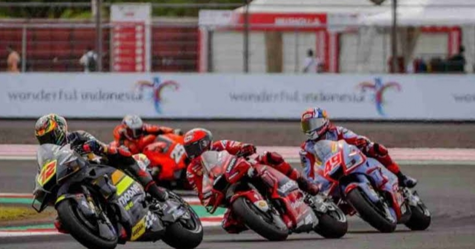 BRI Lounge Hadir untuk Manjakan Penonton MotoGP Mandalika 2024