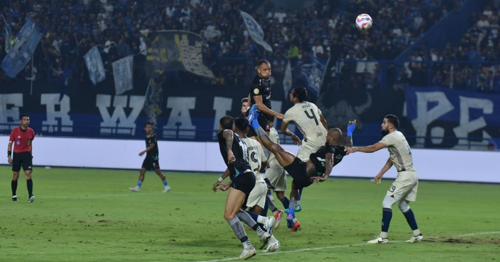 BRI Hadirkan Cashback 30 Persen Pembelian Tiket Sepak Bola Lewat Fitur Lifestyle BRImo