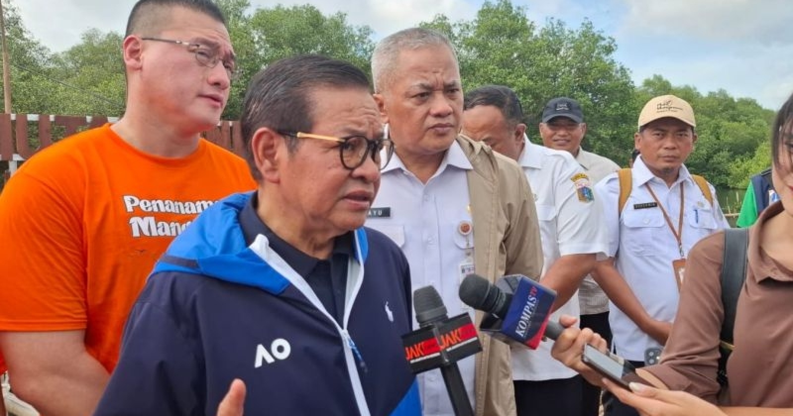 Akhirnya Hadiri Retret, Pramono Tiba di Magelang Bareng 17 Kepala Daerah  PDIP: Sudah Izin Bu Mega
