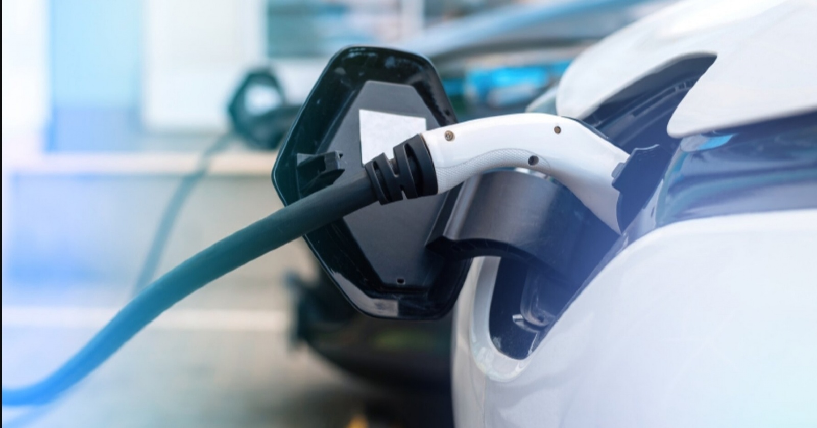 zon4d Keunggulan Fitur V2L di Mobil PHEV