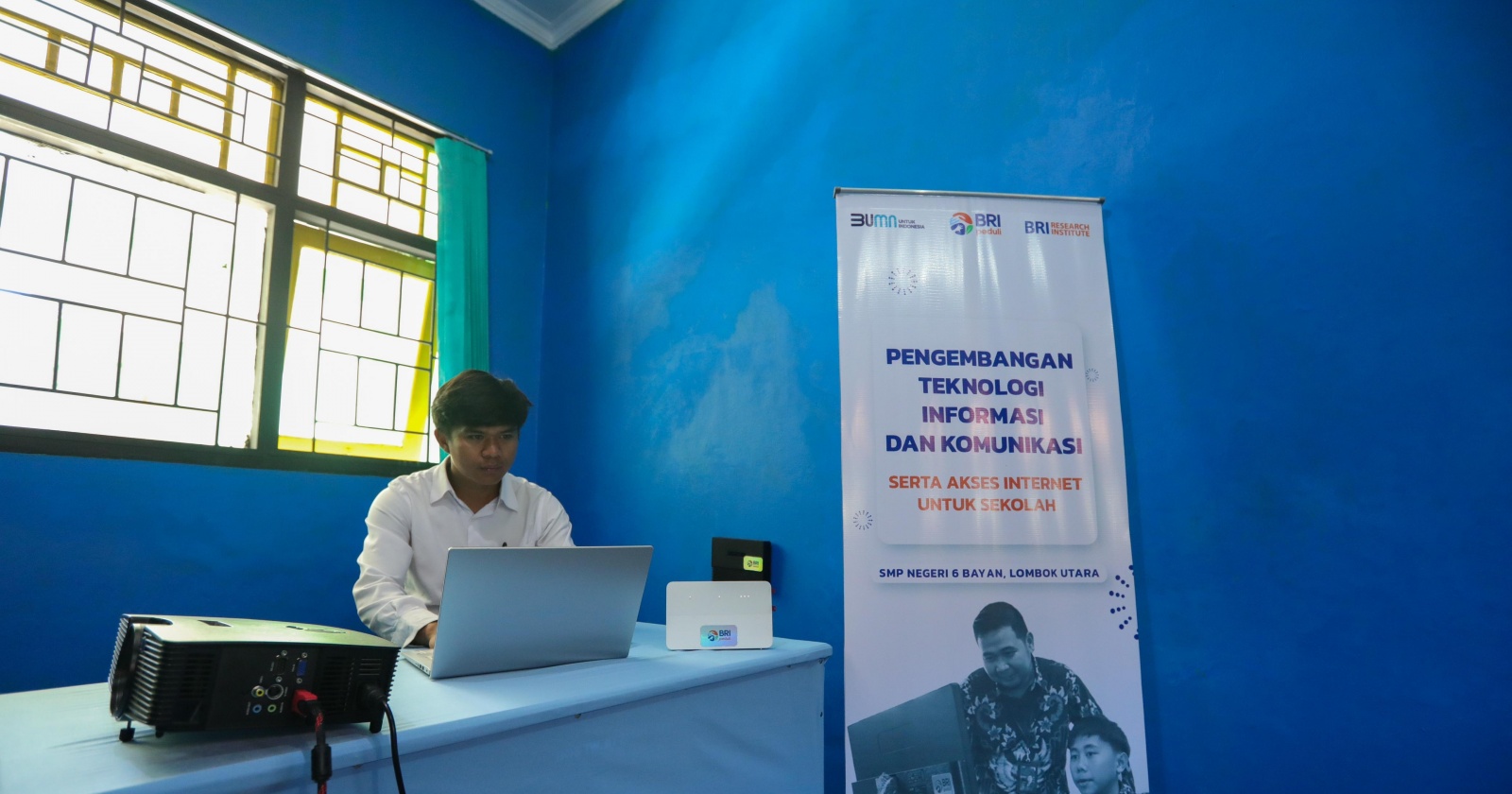 BRI Peduli Tekan Kesenjangan Digital, Salurkan Dukungan Teknologi Pendidikan di Daerah 3T