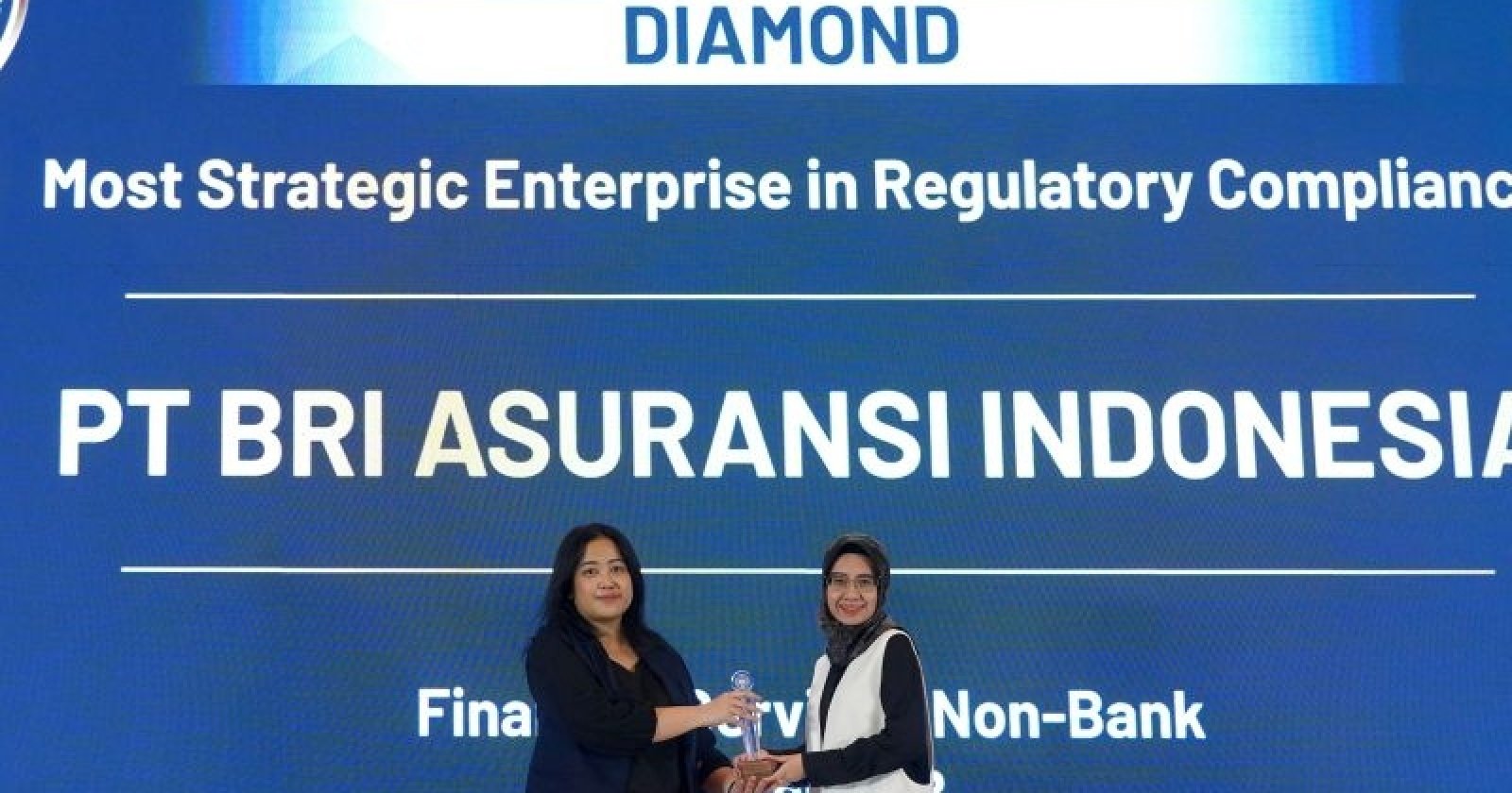 Kepatuhan dan Peningkatan Kinerja BRI Insurance Berbuah Manis!