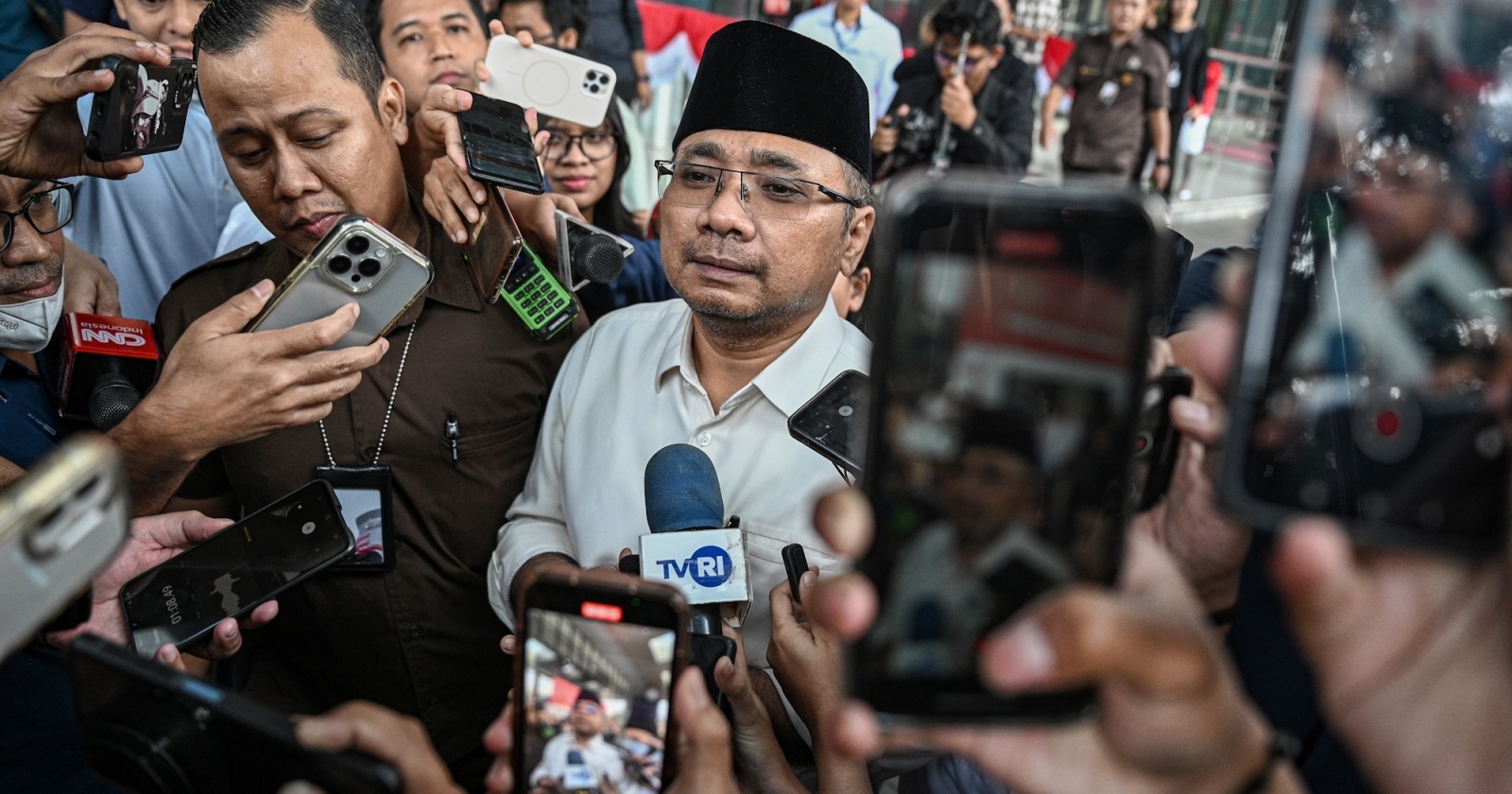 Chuqur tomoq porno Siz mening qiz dostim ruscha ichiga kirdingiz