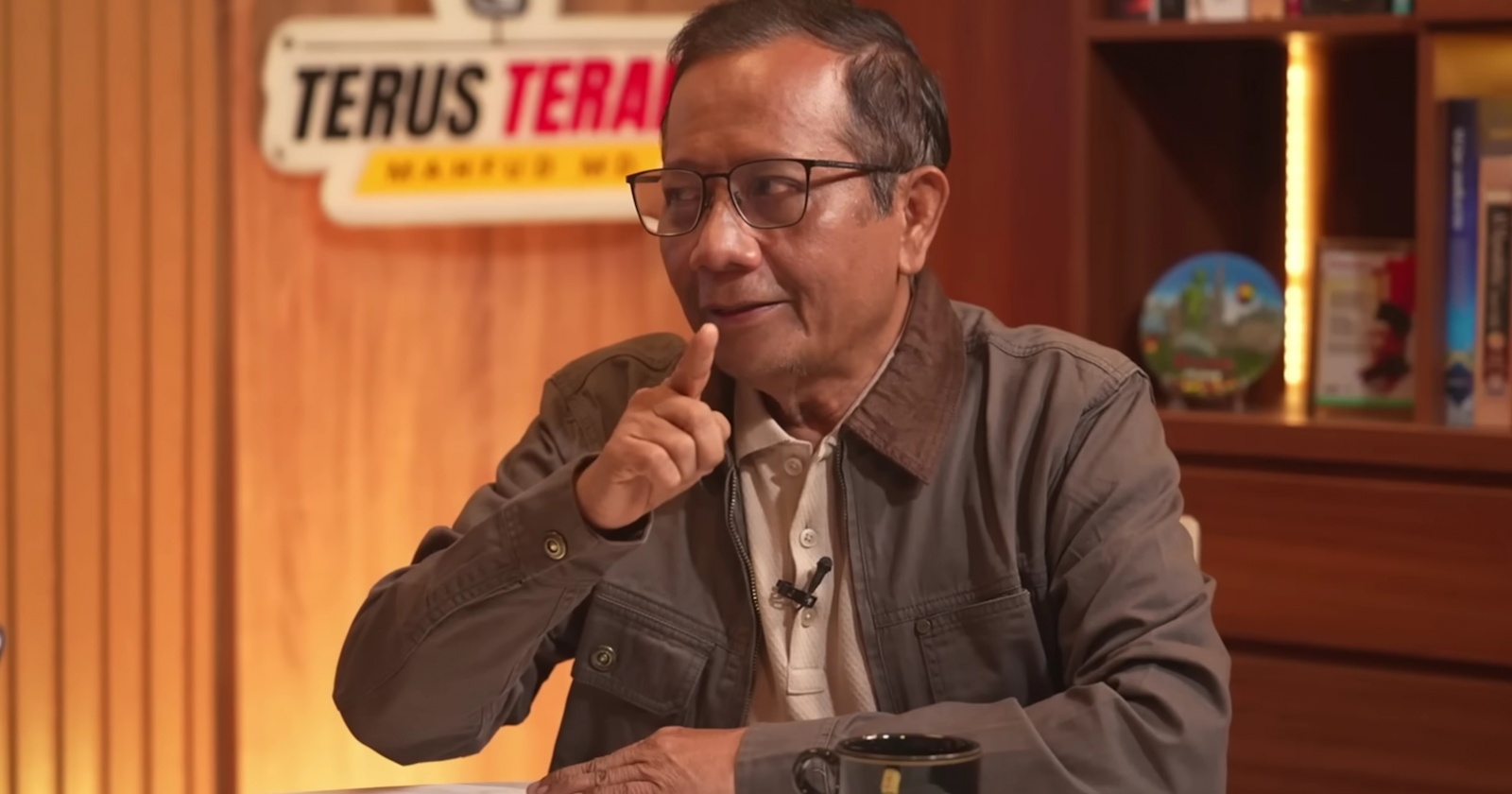 Mahfud MD Soal Roy Suryo Cs Jadi Tersangka: Hukum Bisa Kacau Jika Ijazah Jokowi Tak Diadili Dulu
