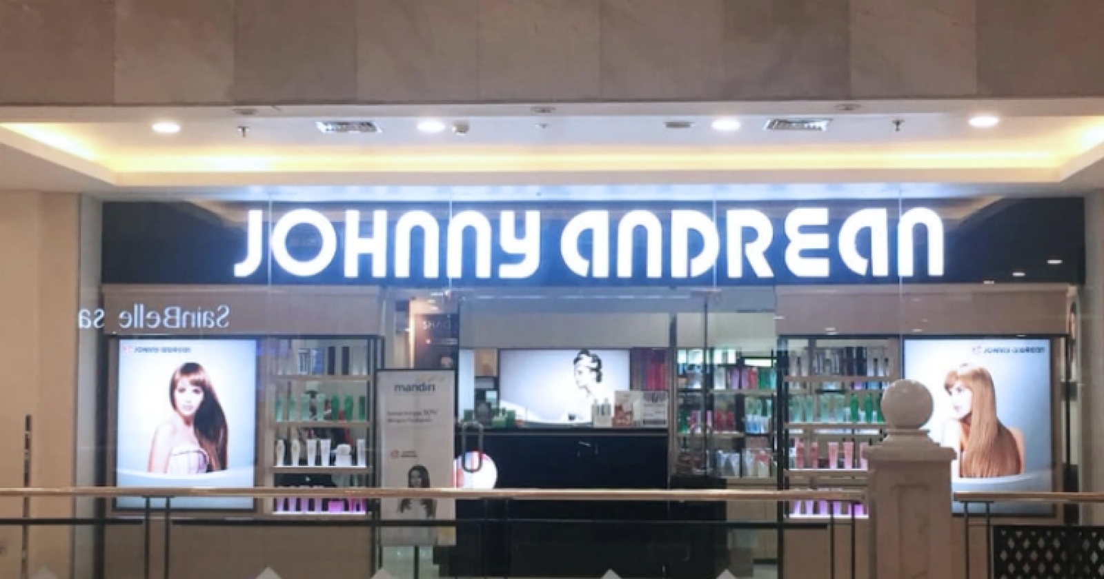 BRI Berikan Diskon Produk Johnny Andrean, Sepaket Lebih Murah!