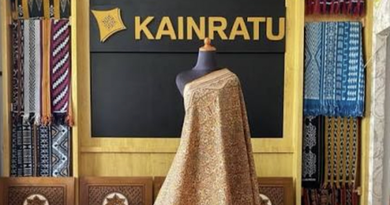 Strategi Jitu KAINRATU, Bawa Kain Tenun Nusantara ke Ajang BRI UMKM EXPO(RT)