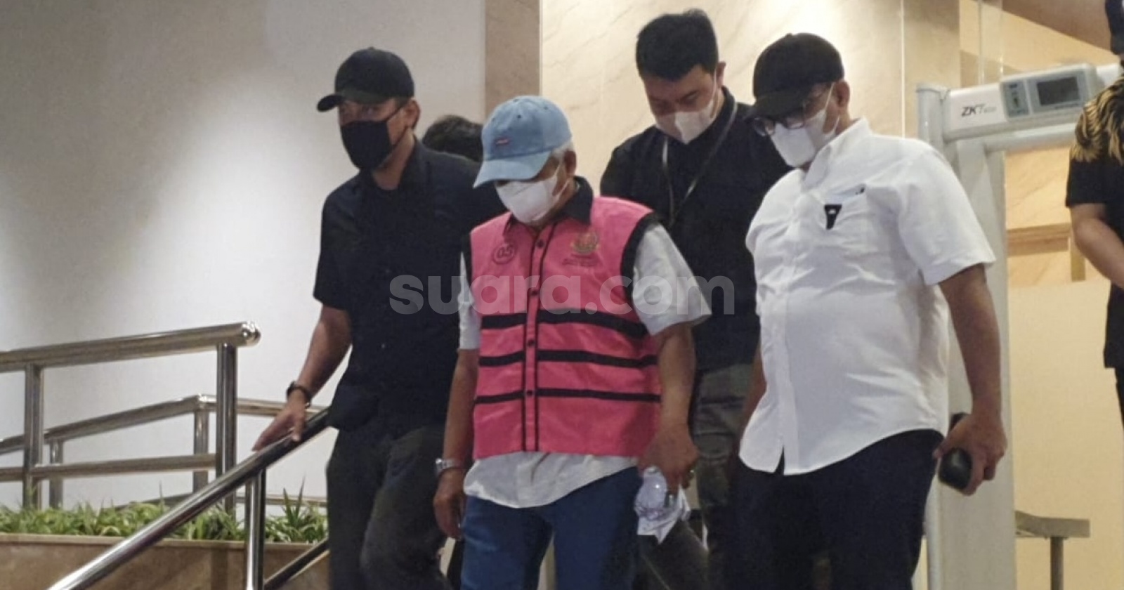Kejagung Tetapkan Tersangka Baru TPPU Eks Jampidsus Febrie Adriansyah