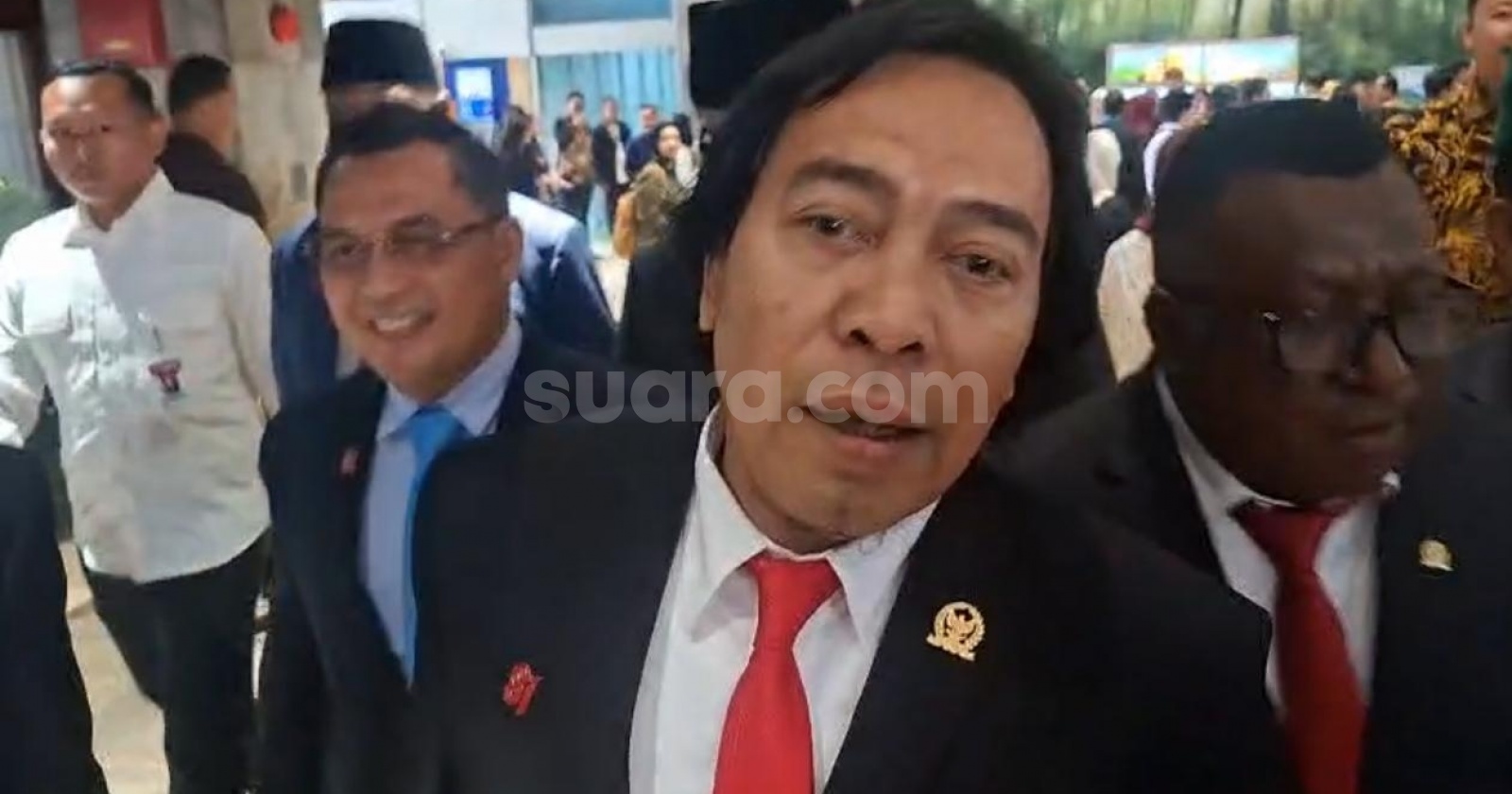 Jelang Sidang Tahunan, Komeng Minta Juara Satu Kepada Prabowo