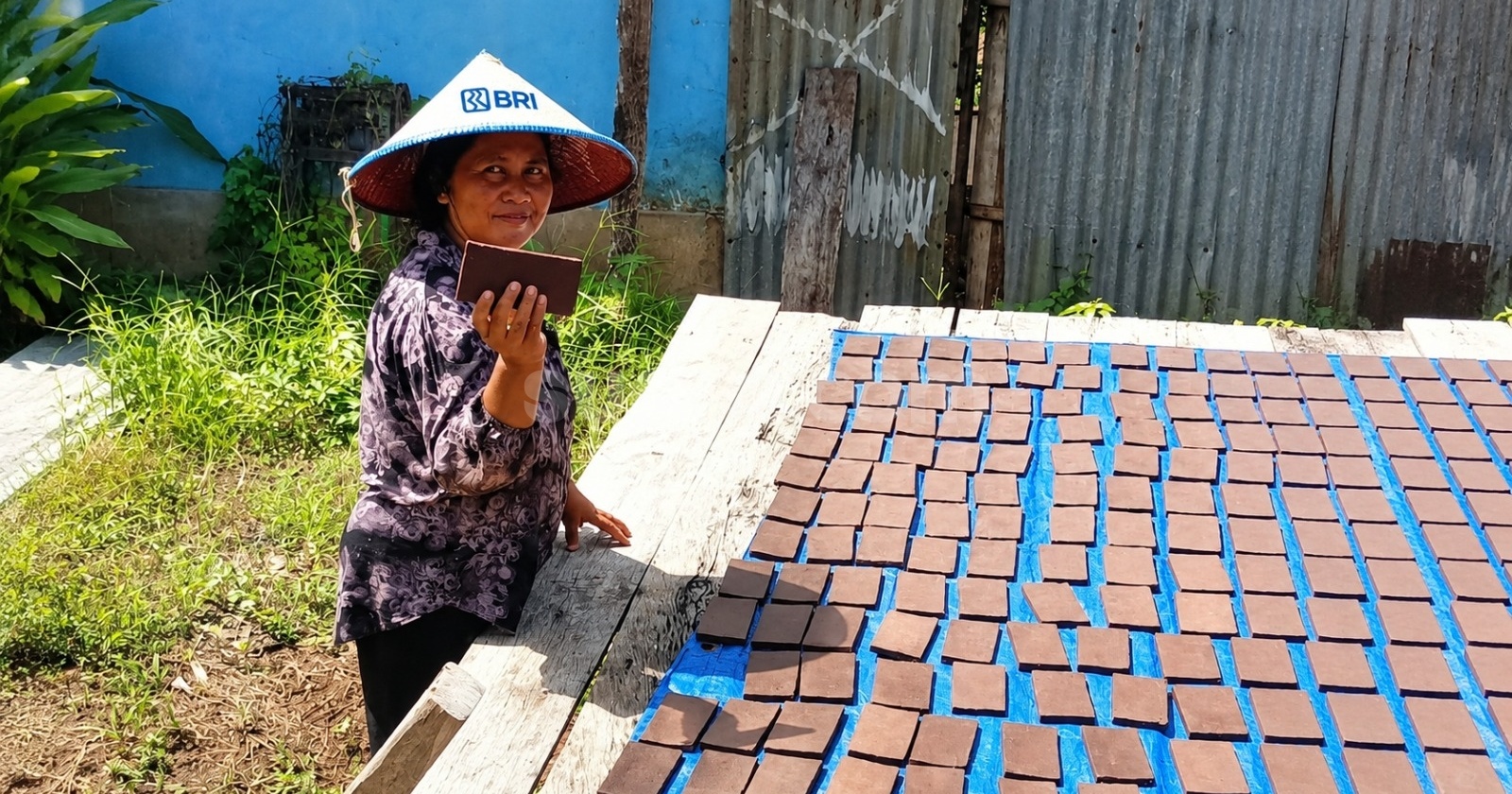 Jaga Warisan Kuliner Sejak 1992, Sugi Wahyuni Kembangkan Terasi Kumbe Bersama BRI