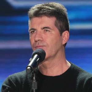 Manajer Tulisa Simon Cowell Gay