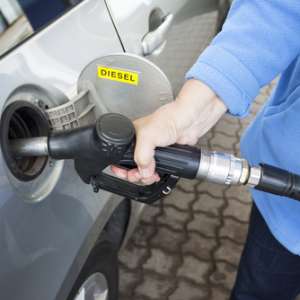 Harga BBM Diesel Dunia Meroket ke Level Tertinggi Sepanjang Masa!