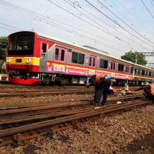 Pengecekan Rel Kereta Api