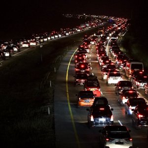 Keluhan Pemudik Asal Bogor, Terjebak Macet Horor di Tol Cipali Malam Ini