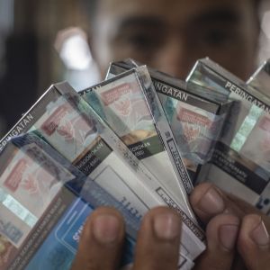 Bos Gudang Garam Ungkap Beratnya Cukai Rokok: Jual Rp26.000, Setor ke Negara Rp19.000