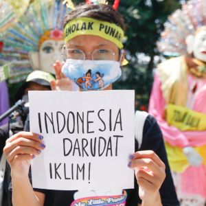 Tak Lagi Soal Lingkungan: Mengapa Perubahan Iklim Disebut Ancaman bagi Keamanan Nasional Indonesia?