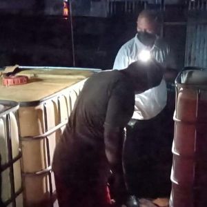 Gudang Solar Subsidi 5.350 Liter di Palembang Ternyata Beroperasi di Balik Bengkel Las