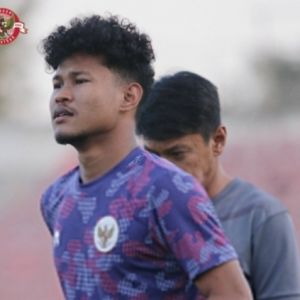 Profil Kapten Timnas Australia U 23 Bek Andalan Urawa Red Diamonds<script async src=