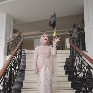  Potret Arafah Rianti Wisuda (instagram/@arafahrianti)