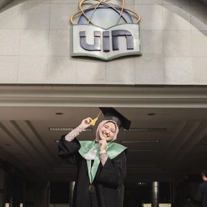  Potret Arafah Rianti Wisuda (instagram/@arafahrianti)