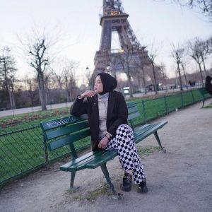 Potret Ririe Fairus di Paris (Instagram/@ririe_fairus)