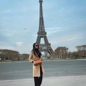 Potret Cantik Anya Geraldine di Paris. (Instagram/anyageraldine)