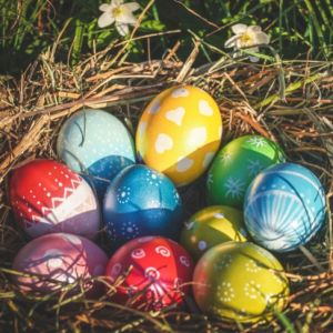 Bolehkah Muslim Menerima Telur Paskah? Simak Penjelasan Para Ulama