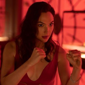 Gal Gadot Resmi Pensiun Sebagai Wonder Woman