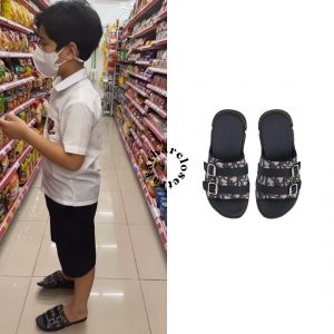 Outfit Rafathar yang Kelihatan Biasa Tapi Harganya Selangit (Instagram/@rafatharcloset)