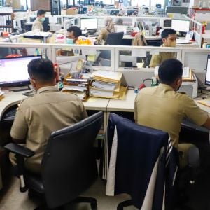 Quiet Quitting ala ASN: Pilih Jalan Fungsional Biar Gak Jadi Pejabat Struktural