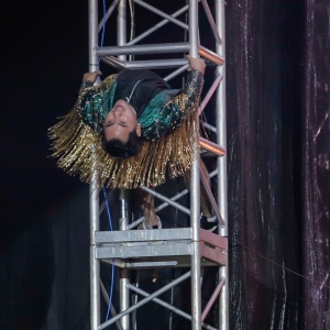 Panjat Tiang Panggung, King Nassar Hebohkan Pestapora 2023
