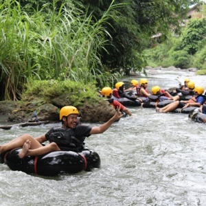 Menjaga Sungai dari Hulu ke Hilir: Cerita Pusur Institute Ajak Anak Muda Rawat DAS Pusur di Klaten