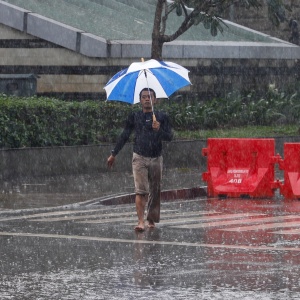 BMKG Prediksi Hujan Guyur Indonesia Seminggu Jelang Lebaran