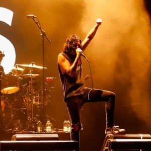 Aksi Sleeping With Sirens Bikin Penonton Everblast Festival 2024 Menggila