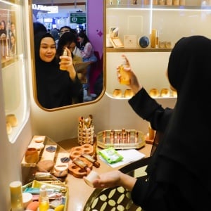 Berburu Makeup dan Skincare di Jakarta X Beauty 2024