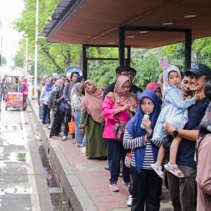 Libur Nataru, Bus Tingkat Wisata Transjakarta Diserbu Warga