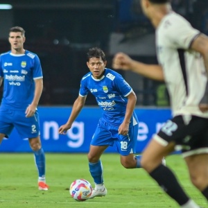 Persib Bandung di Puncak Klasemen, Adam Alis Ingkatkan Perjalanan Masih Panjang