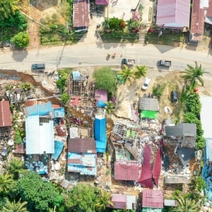 Jalan Poros Samarinda-Balikpapan Amblas, Puluhan Rumah Warga Terdampak